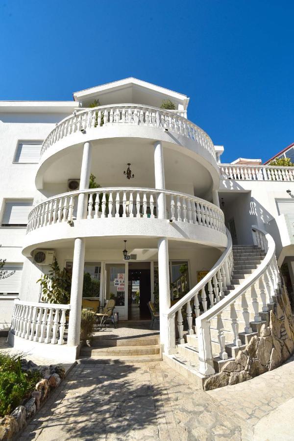 Apartments Adok Будва Экстерьер фото