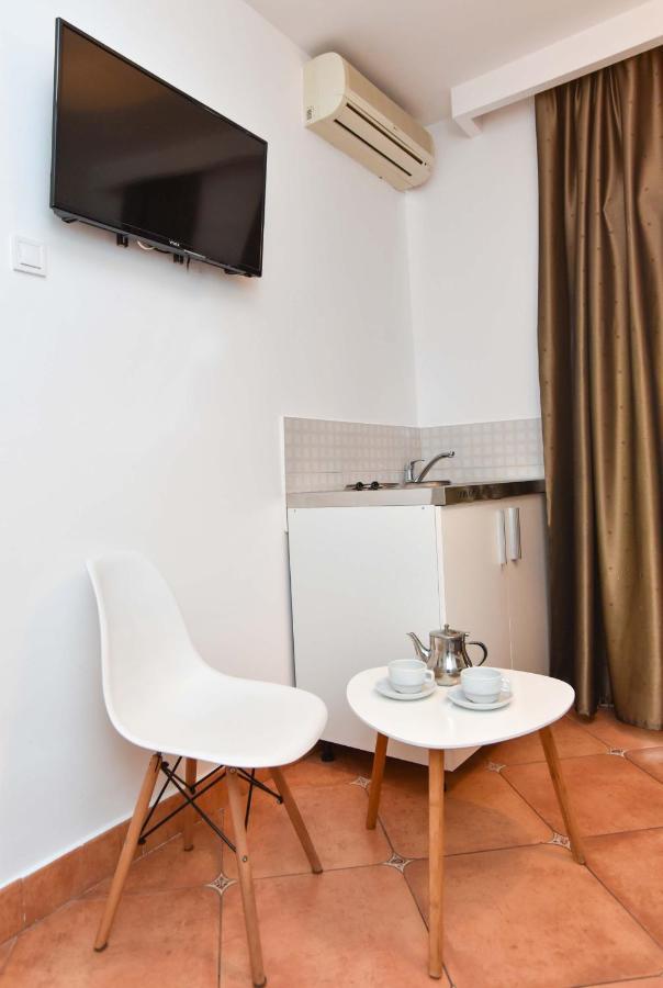 Apartments Adok Будва Экстерьер фото
